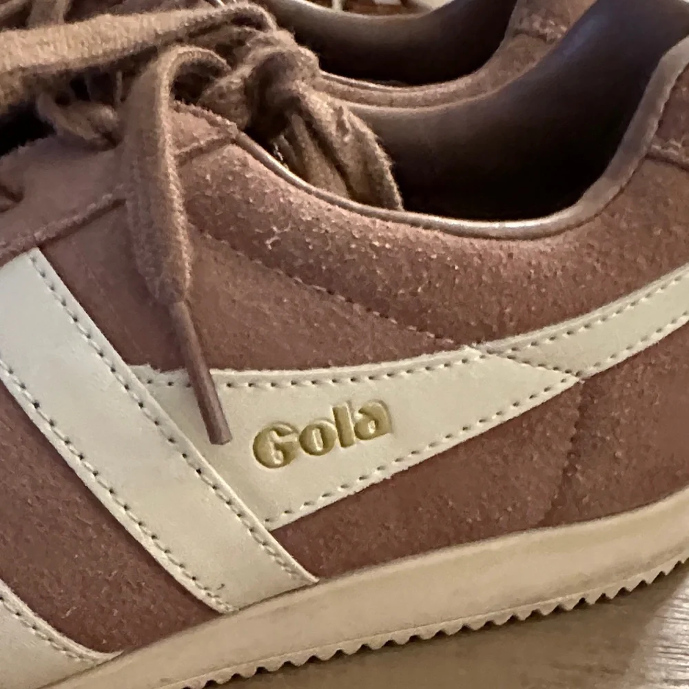 Gola Mauve and White Casual Sneakers - Picture 3 of 6